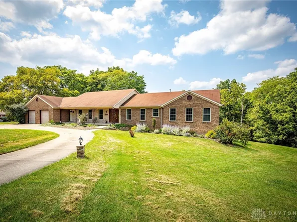 3275 Citation Ln, North Bend, OH 45052