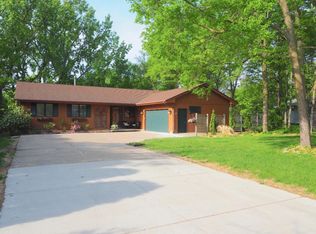 16715 Edgewood Ave, Wayzata, MN 55391