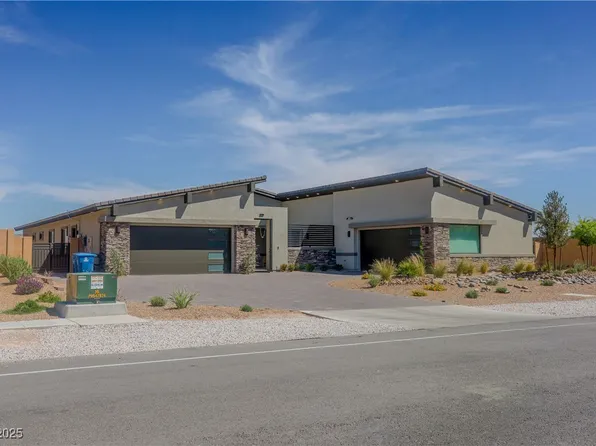 8310 W Camero Ave, Las Vegas, NV 89113