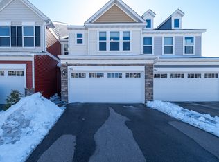 756 Stonegate Rd, Chanhassen, MN 55317