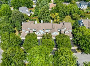 1305 Rhodes Ln, Naperville, IL 60540