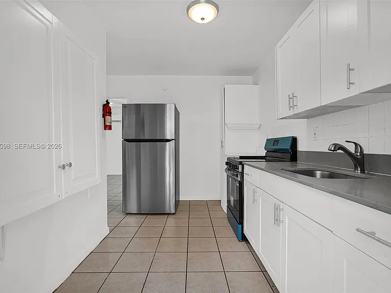 577 NW 90th St #6 — Photo 8