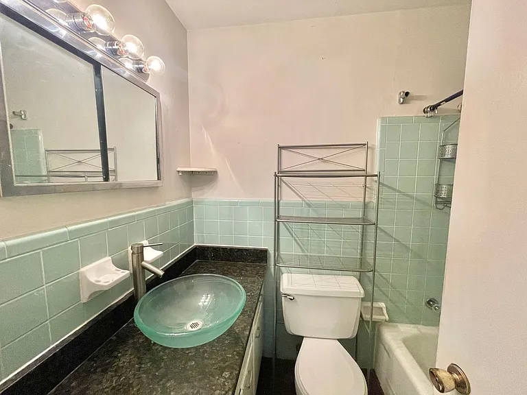 314 Cardinal Ct — Photo 4