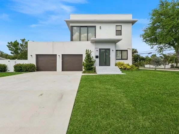 2501 NE 8th Street, Pompano Beach, FL 33062