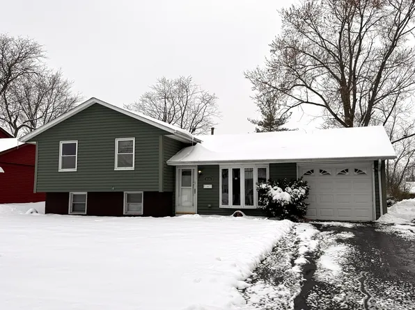 856 Notre Dame Dr, Matteson, IL 60443