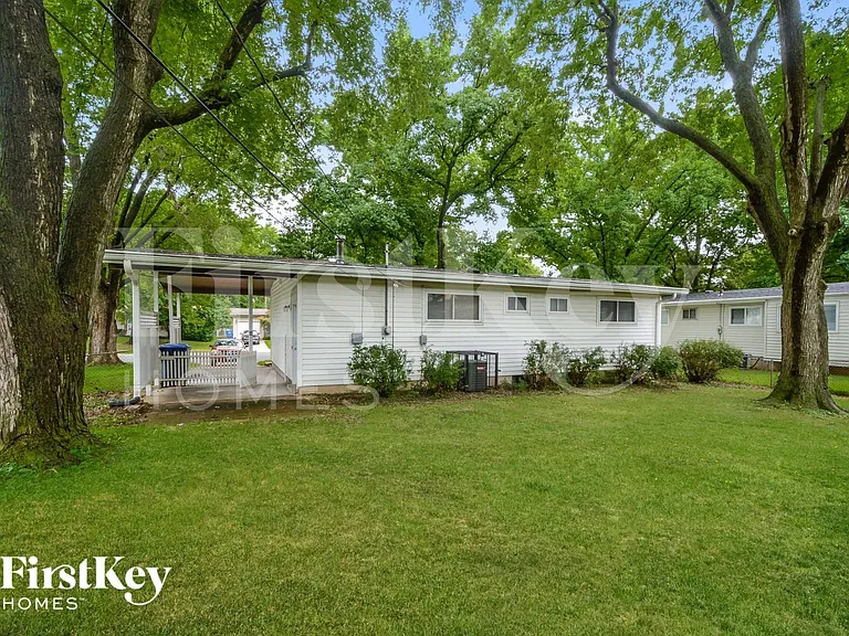 400 Humes Ln — Photo 15