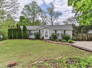 1014 Wild Raven Rd, De Soto, MO 63020