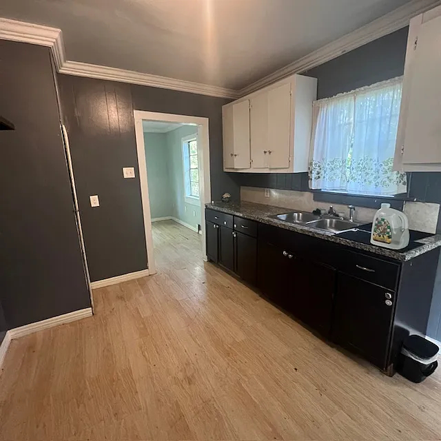 2355 Brownlee Street - 1 — Photo 4