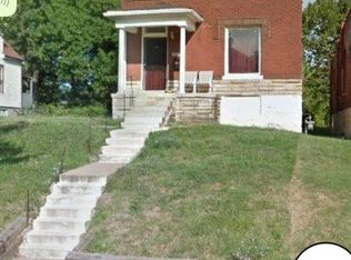 2525 Semple Ave, Saint Louis, MO 63112