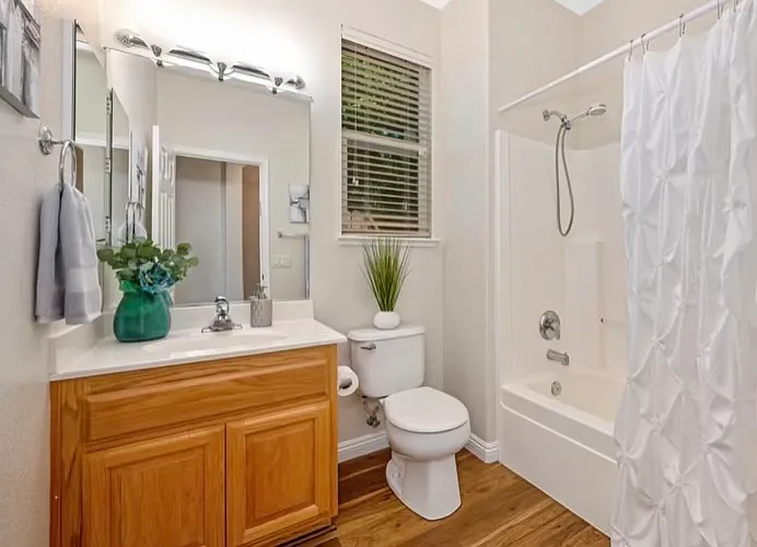 3729 Coldwater Dr — Photo 10