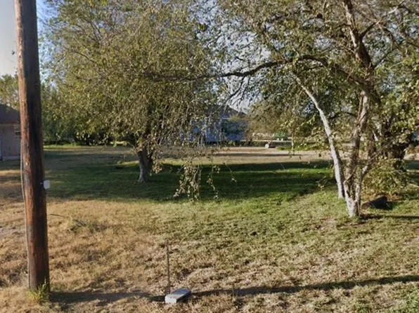 12416 County Road 1256, Sinton, TX 78387