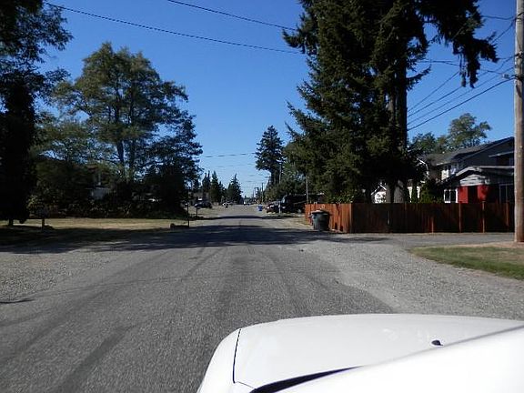 5th image of 145 167th St E