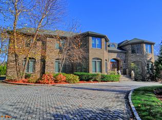 189 Chestnut St, Englewood Cliffs, NJ 07632