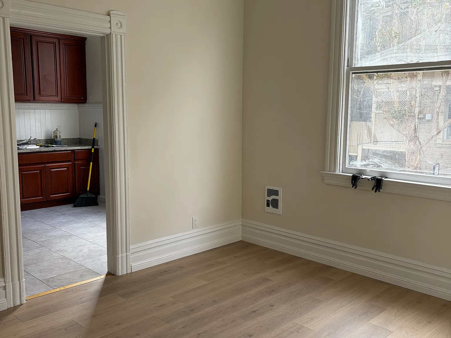 1 bed, 650 sqft, $3,750 — Photo 3