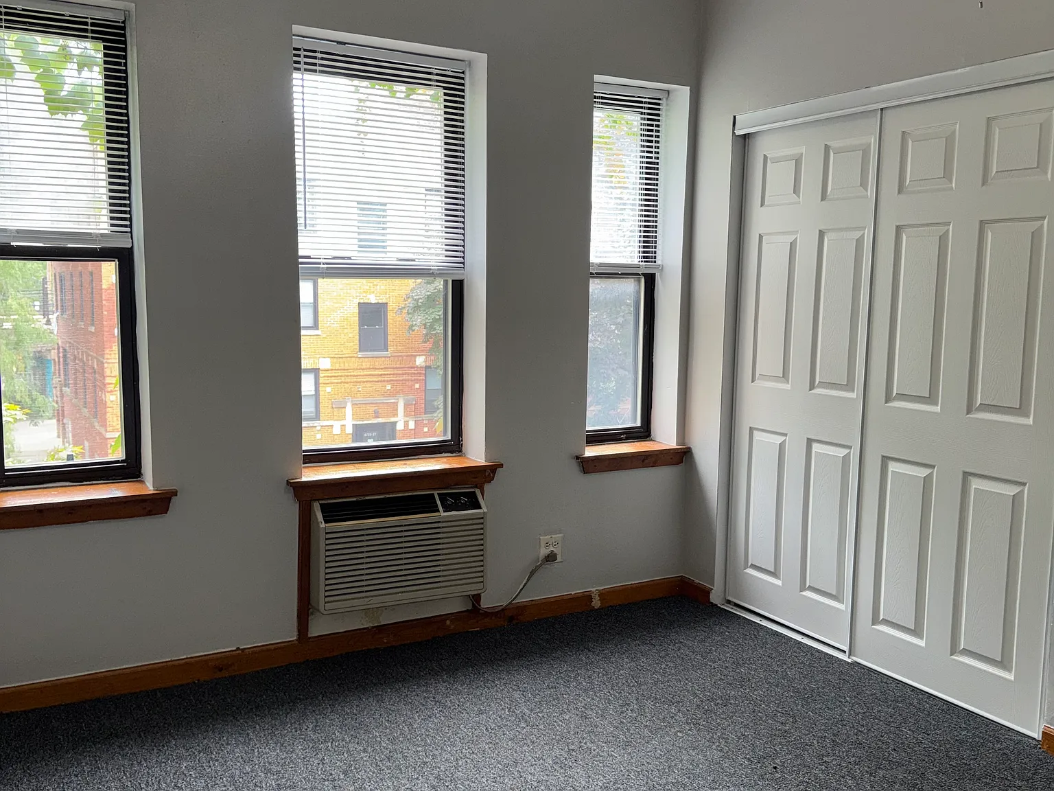 Studio, $1,050 — Photo 2