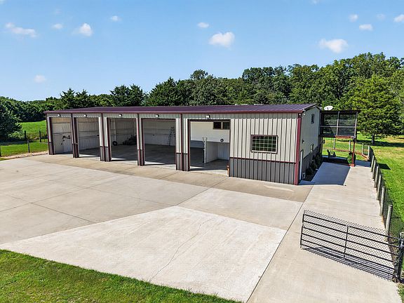 5th image of 4733 E Farm Road 66
