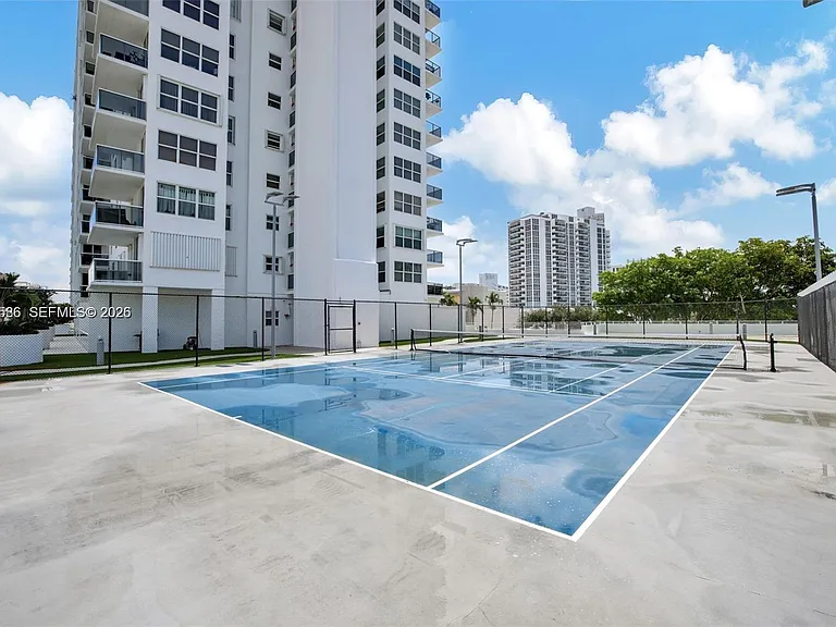 3015 N Ocean Blvd #3J — Photo 46