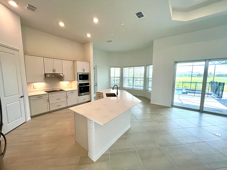 17130 Albatross Rd — Photo 40