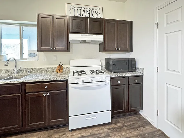 4774 Grizzly Peak Rd NE — Photo 9