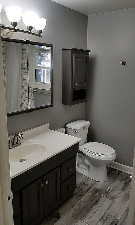 Upstairs Bathroom