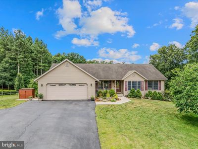 81 Fairview Oaks Ln, Berkeley Springs, WV, 25411