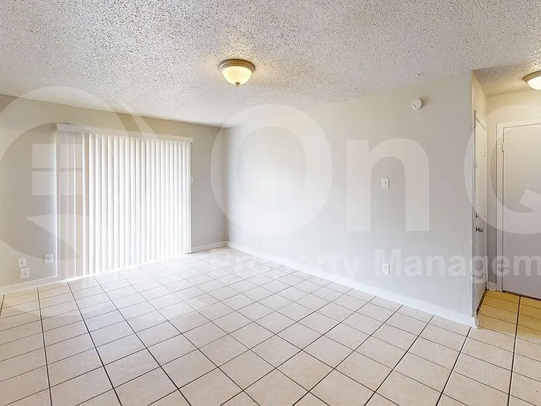 8110 Skillman St #1046 — Photo 5