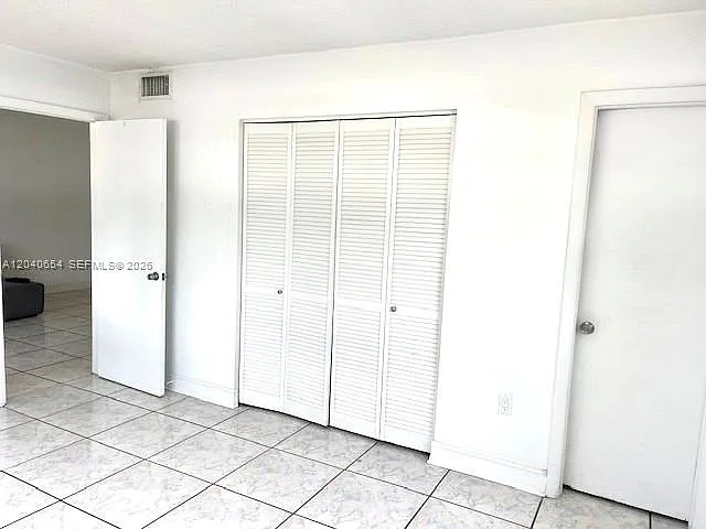 444 SW 4th St #404 — Photo 25