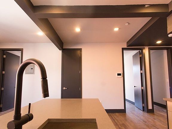 3rd image of 370 Throop Ave #4A