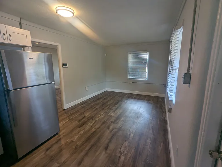 16212 Wallace St — Photo 4