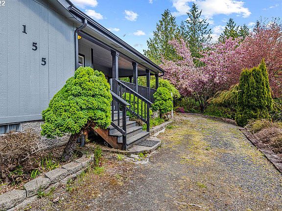 4th image of 155 Ball Park Dr