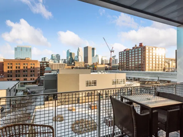 345 6th Ave N Unit 402, Minneapolis, MN 55401