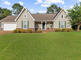 124 W Oak Hill Dr, Florence, AL 35633