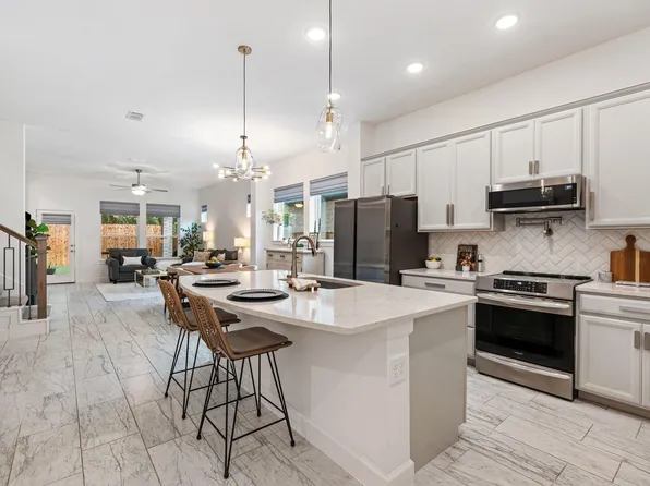 24531 Songlark Bend Dr, Tomball, TX 77375