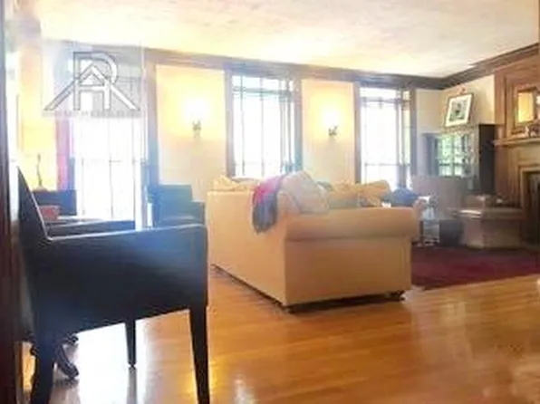 12 Dean Rd, Brookline, MA