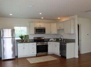 198 1st Ave #1, Chula Vista, CA 91910