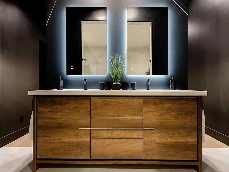 2050 Hidden Crest Dr — Photo 13