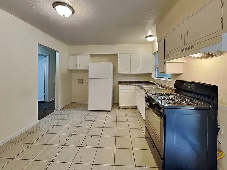 7207 Arborcrest Dr — Photo 6