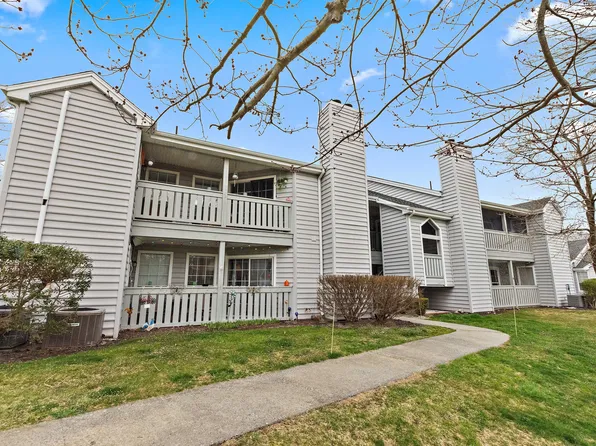 63 Leafwood Lane #262, Groton, CT 06340