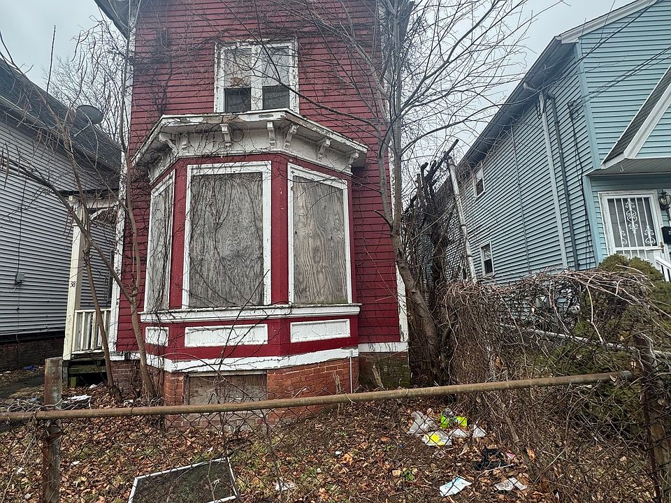1st image of 38 Hallock Street