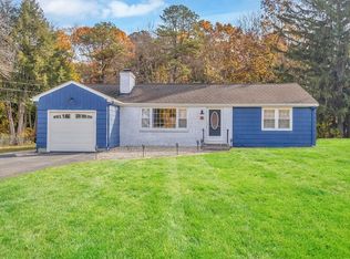 6 Birch St, Wilbraham, MA 01095