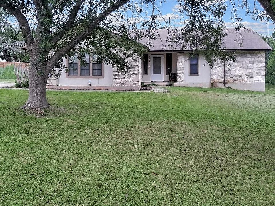 1st image of 208 Green Pasture Dr