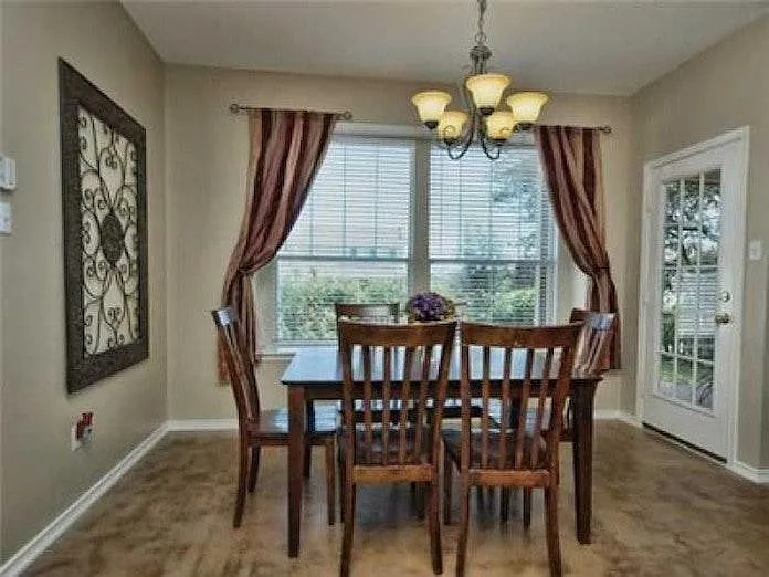 800 Bull Creek Pkwy — Photo 24