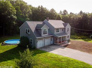 40 Acadian Ln, Buxton, ME 04093