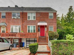 46-28 Bell Blvd, Bayside, NY 11361