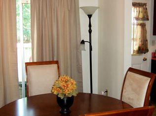 915 Queens Ter, Fort Washington, MD 20744