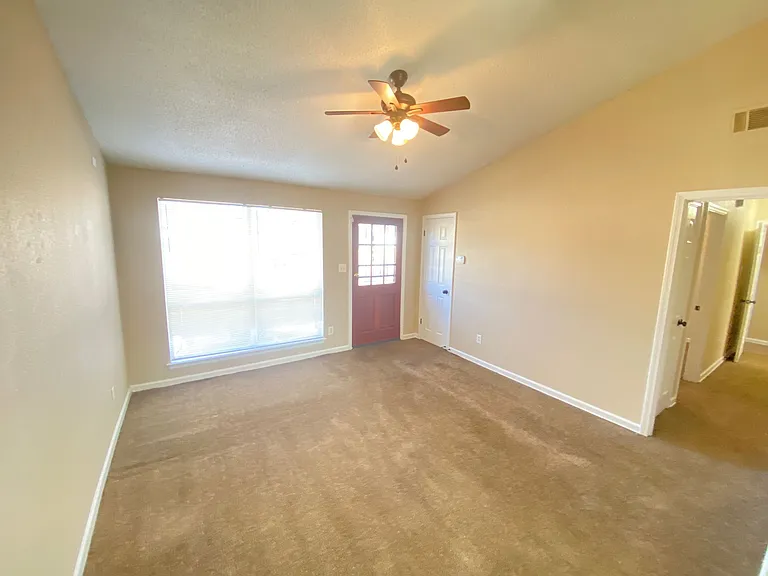 2267 Pueblo Ave — Photo 6