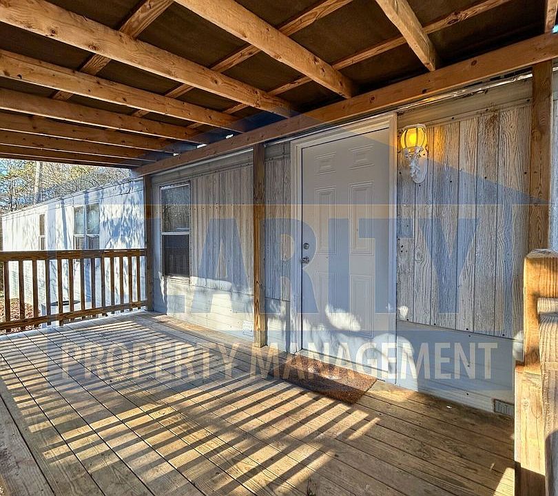 1st image of 178 Norwood Dr SE