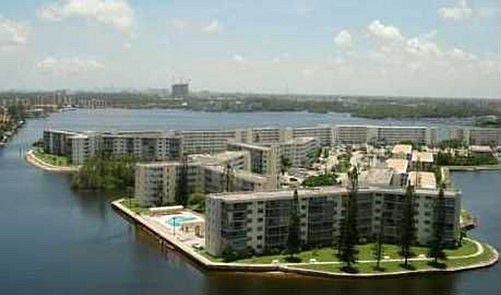 Point East Condos Surrounded with Beautiful Water Views