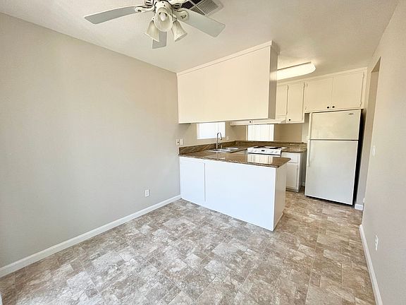 3rd image of 1525 27th St #3