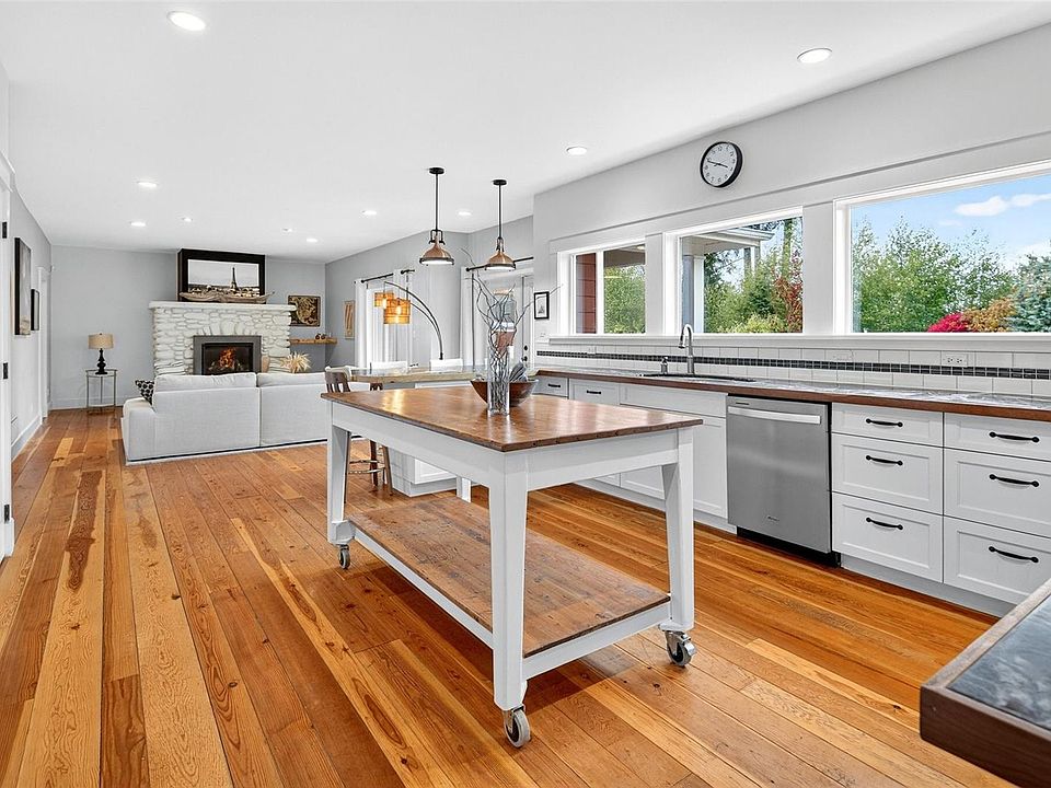 1st image of 319 Stebbings Rd